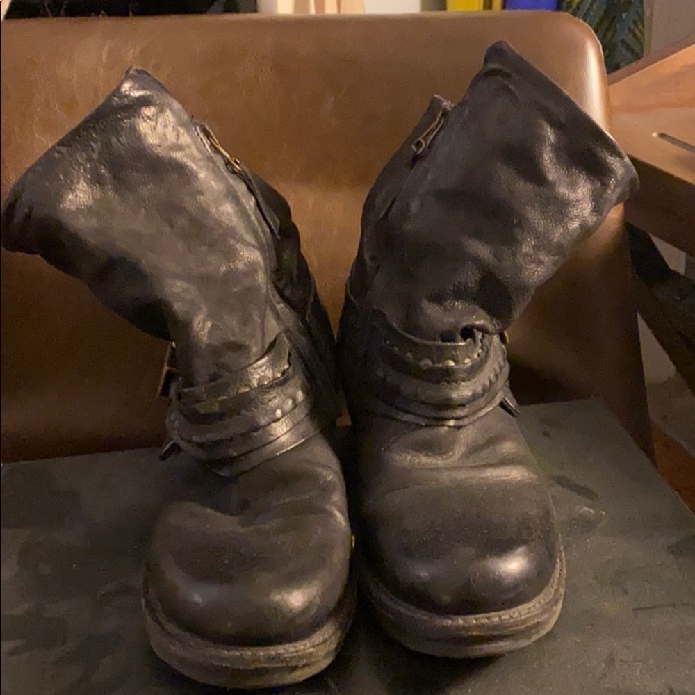 AS98 Boots